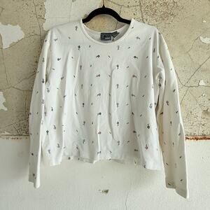 Vintage Lizwear Floral Embroidered Thermal Long Sleeve Shirt White Cottagecore